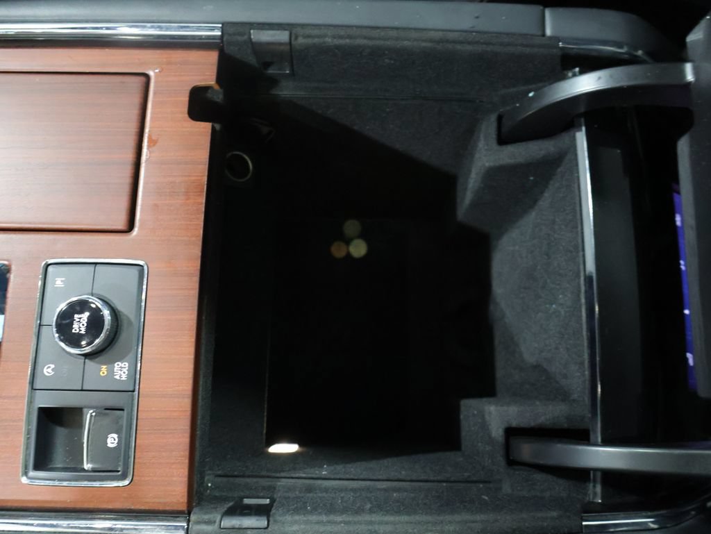 Used 2022 Lincoln Navigator Reserve AWD/4WD image 37