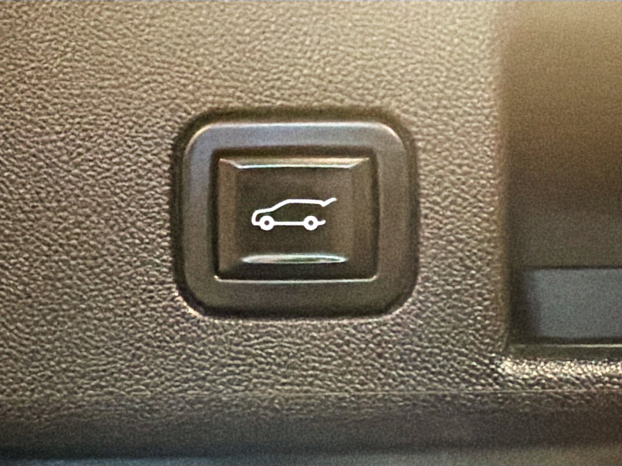 Used 2021 Chevrolet Equinox LT image 30