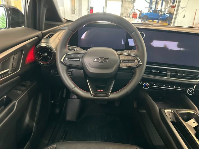 Used 2025 Chevrolet Equinox EV RS image 15