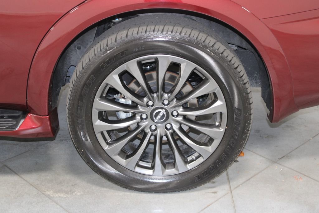 Used 2024 Nissan Armada Platinum w/ Captain's Chairs Package image 18