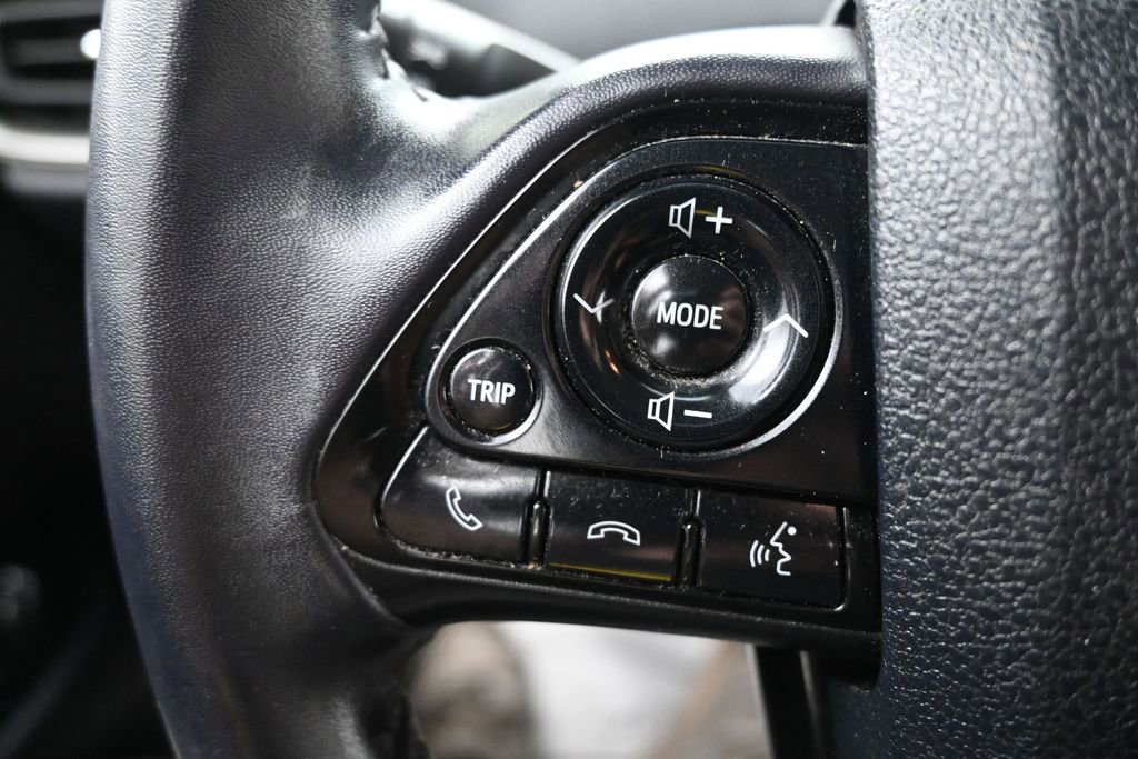 Used 2020 Toyota Prius Prime LE w/ Carpet Mat Package image 18