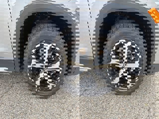 New 2025 Volkswagen Tiguan SE image 21