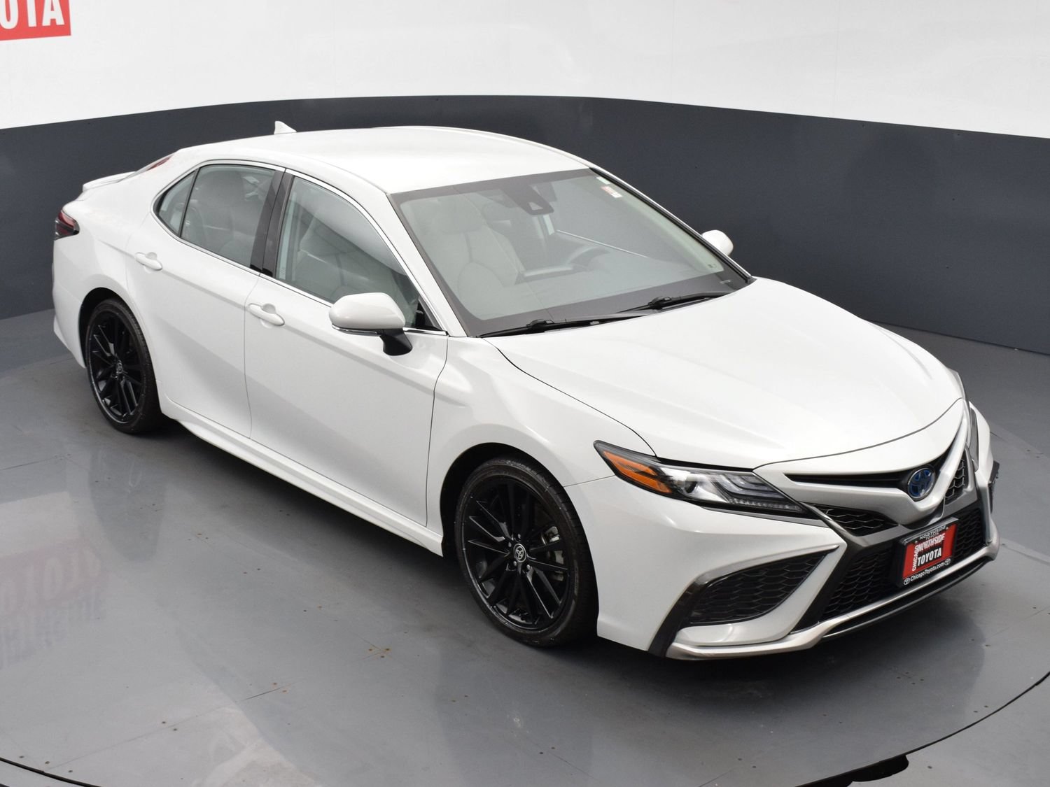Used 2022 Toyota Camry XSE FWD image 24