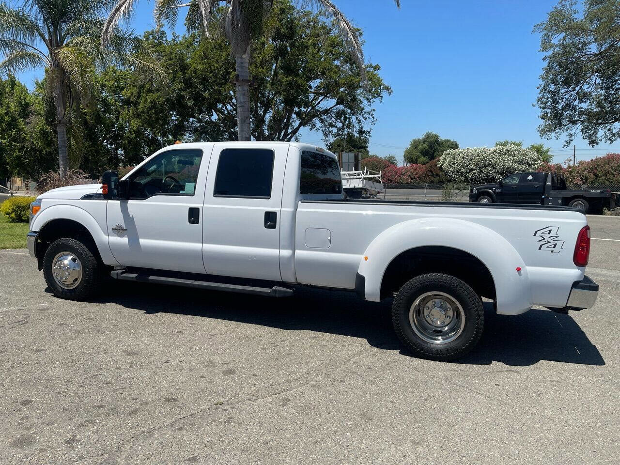 Used 2016 Ford F350 XLT image 5