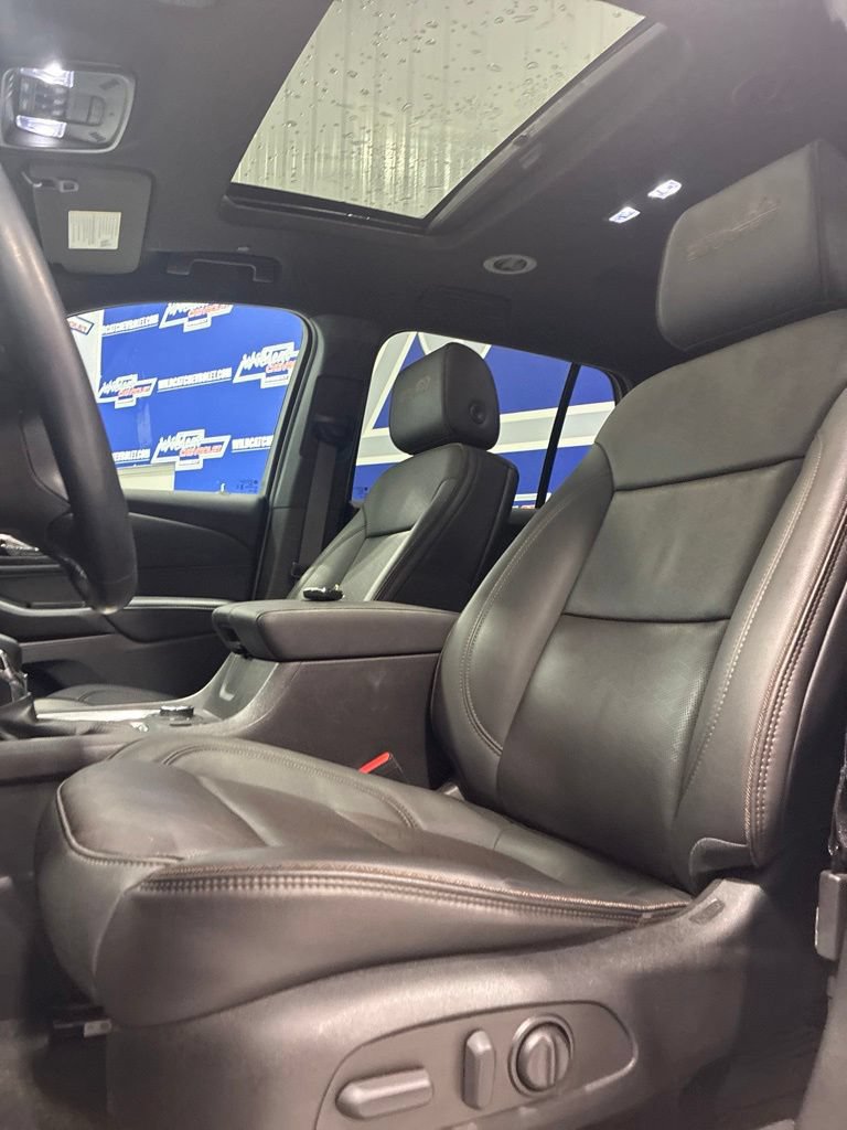 Used 2023 Chevrolet Traverse High Country w/ LPO, Floor Liner Package AWD/4WD image 14