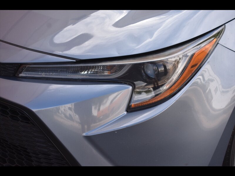 Used 2022 Toyota Corolla LE FWD image 45