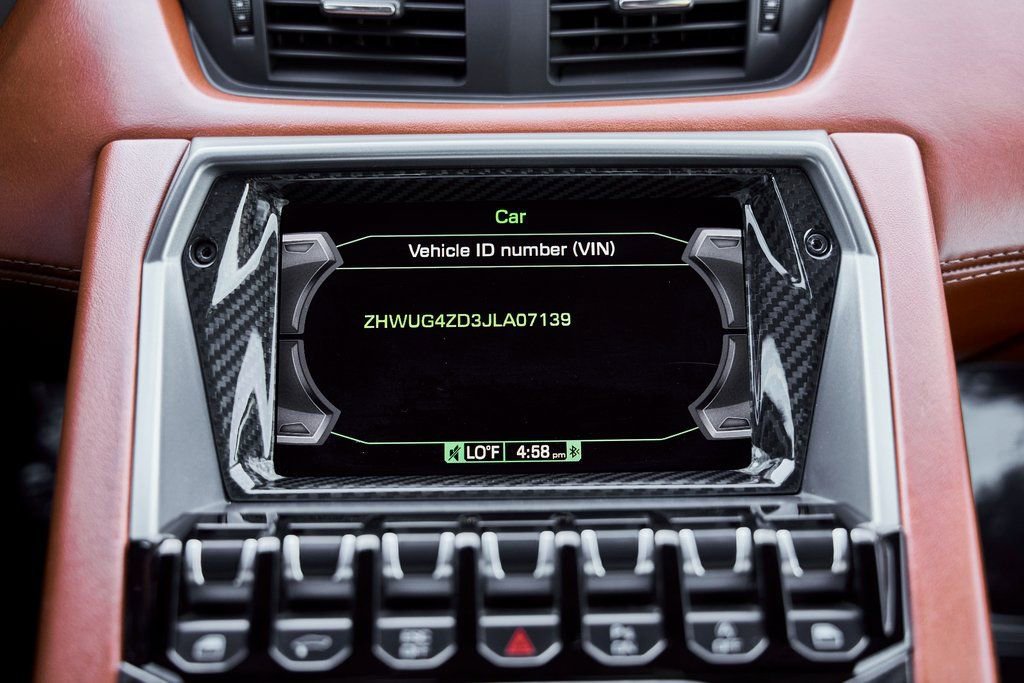 Used 2018 Lamborghini Aventador S image 76