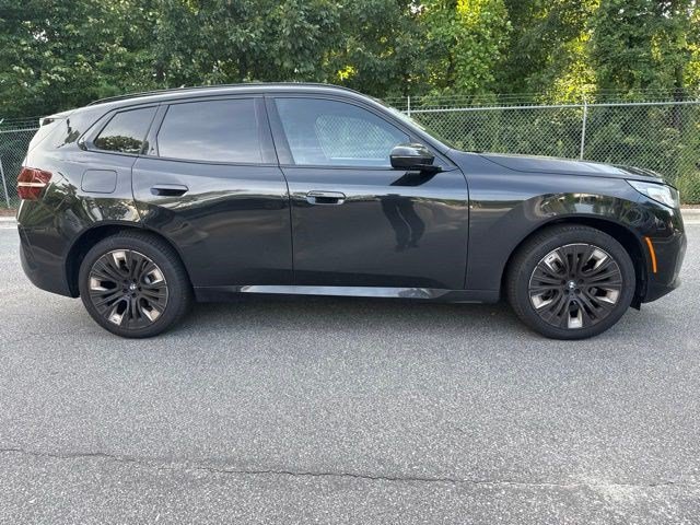 Certified 2026 BMW X3 xDrive30i w/ M Sport Package AWD/4WD image 4