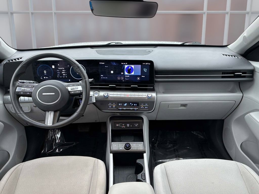 Used 2024 Hyundai Kona SEL w/ Convenience Package image 16