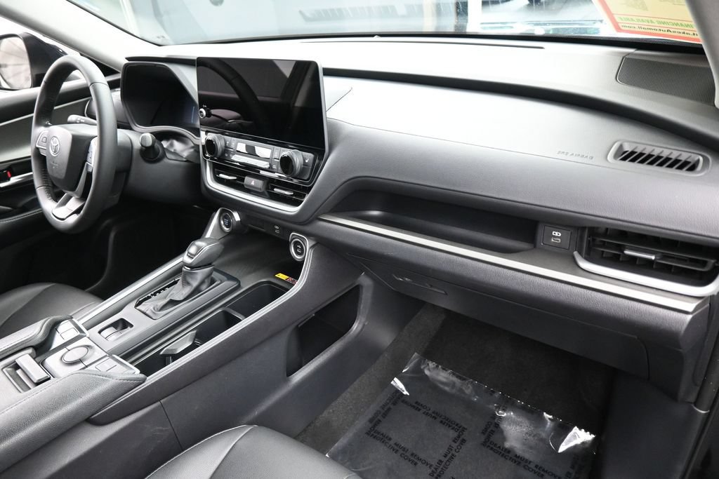 Used 2024 Toyota Grand Highlander FWD image 47