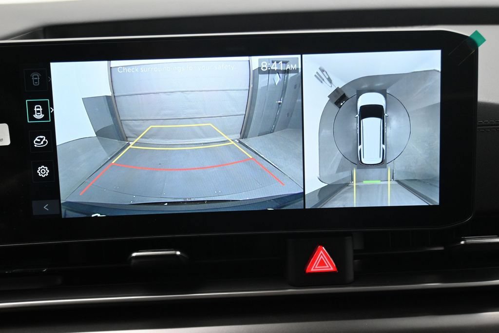New 2026 Kia Carnival SX w/ SX Dark Edition Package FWD image 32