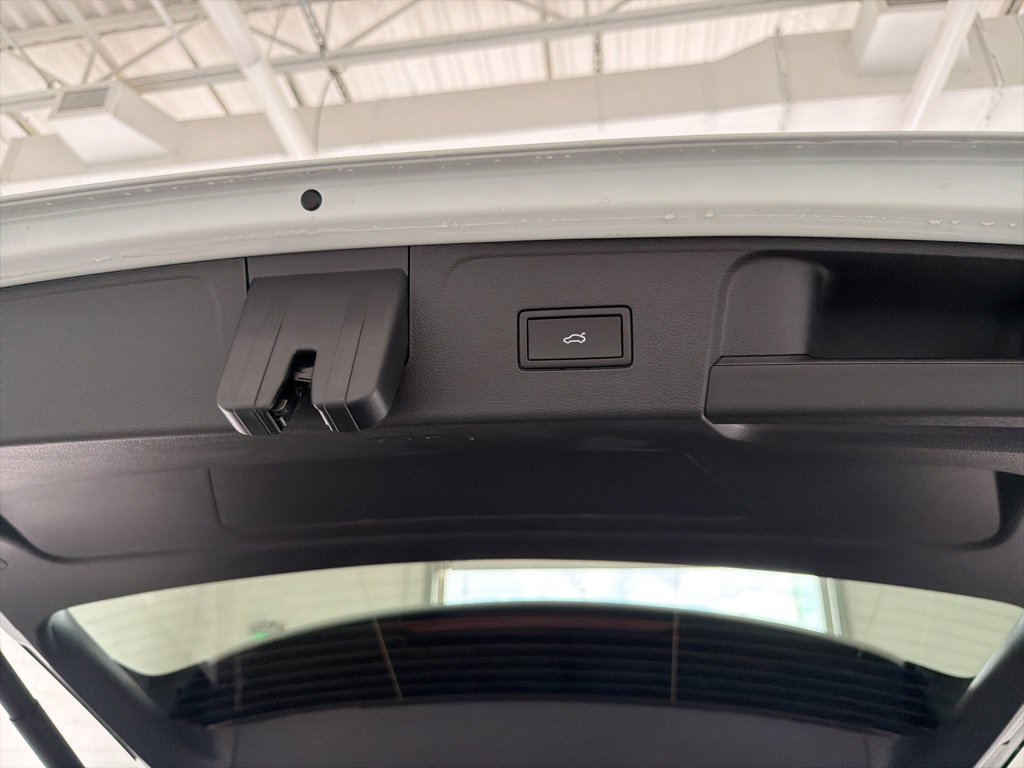New 2026 Volkswagen Atlas Peak Edition AWD/4WD image 37