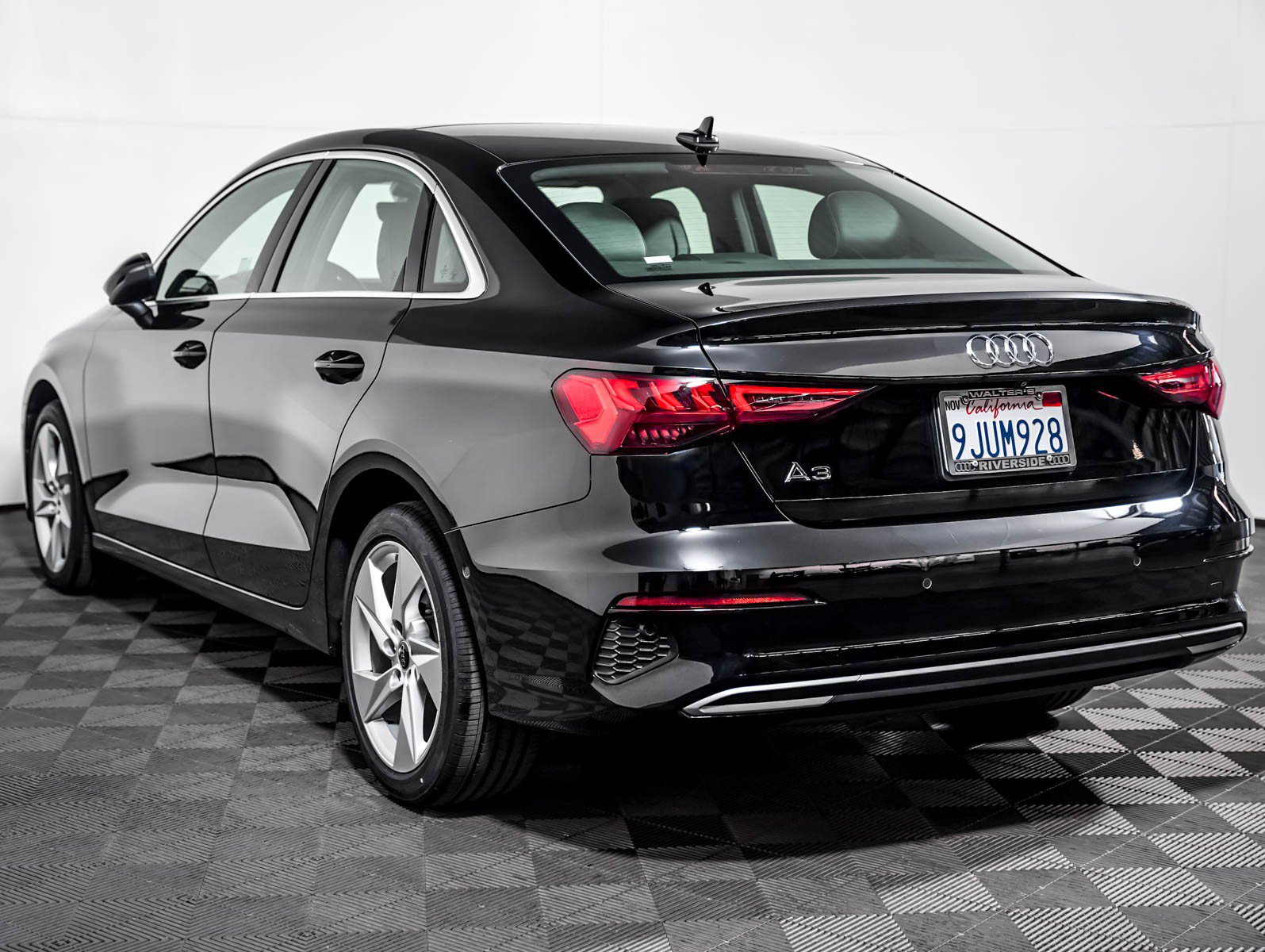 Used 2024 Audi A3 2.0T Premium w/ Convenience Package FWD image 2