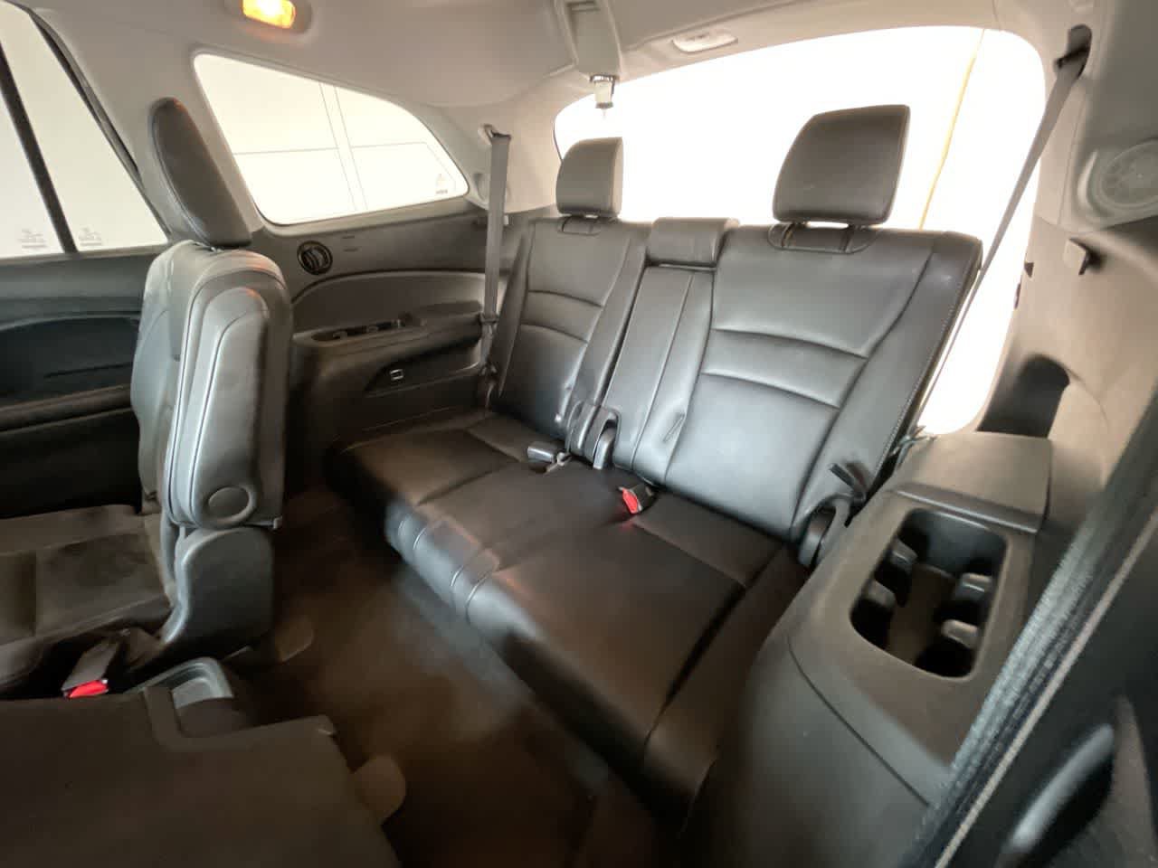 Used 2016 Honda Pilot Elite image 24