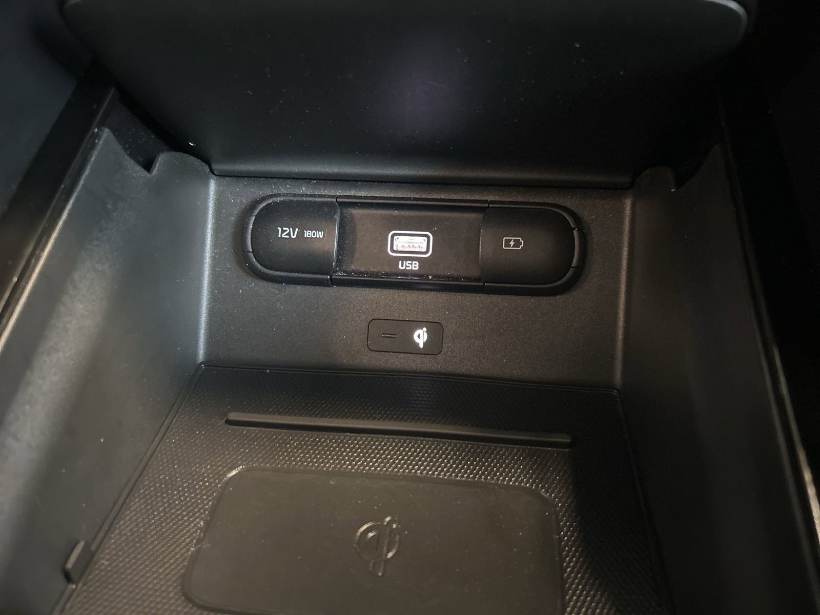 Used 2022 Kia Telluride EX image 29