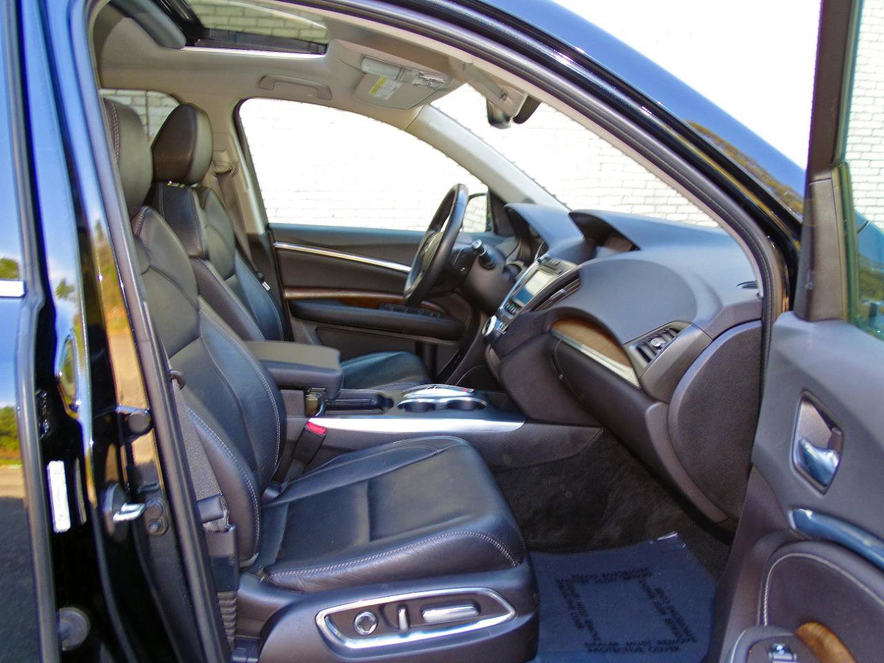 Used 2020 Acura MDX SH-AWD w/Technology Pkg image 23