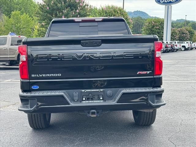 Used 2022 Chevrolet Silverado 1500 RST w/ Convenience Package II RWD image 5