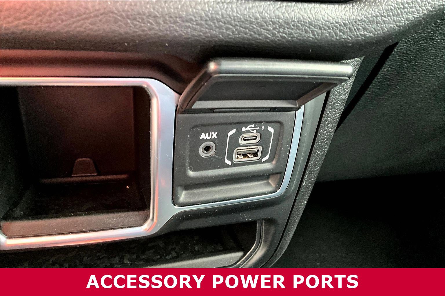 Used 2024 Jeep Wrangler Sport AWD/4WD image 16