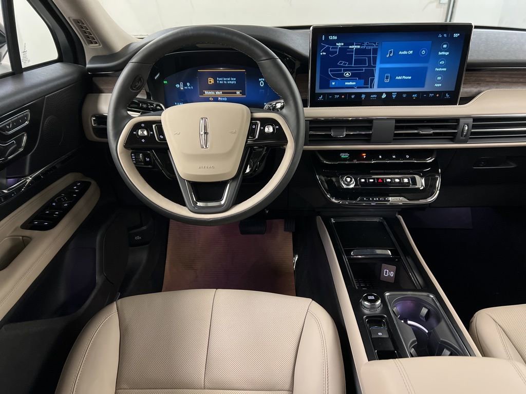 Used 2026 Lincoln Corsair Reserve AWD/4WD image 8