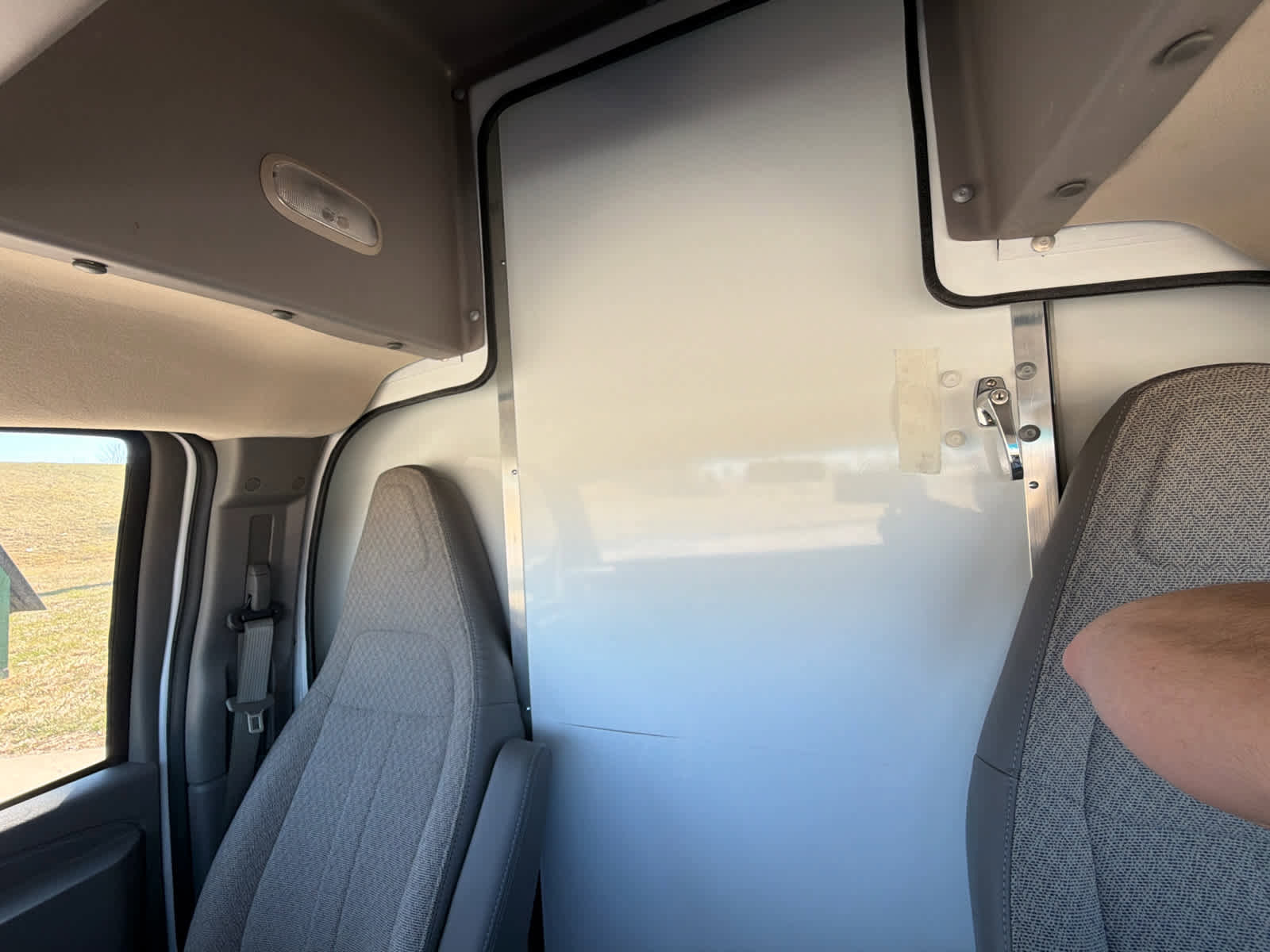 New 2024 Chevrolet Express 3500 w/ Power Convenience Package RWD image 27