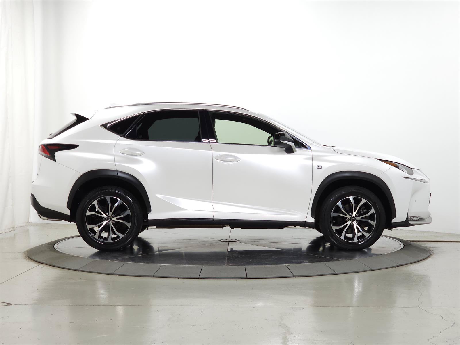 Used 2015 Lexus NX 200t F Sport w/ Navigation System Package AWD/4WD image 12