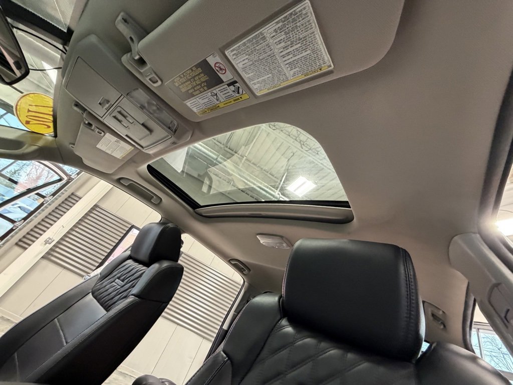 Used 2017 Toyota Tundra Platinum image 9