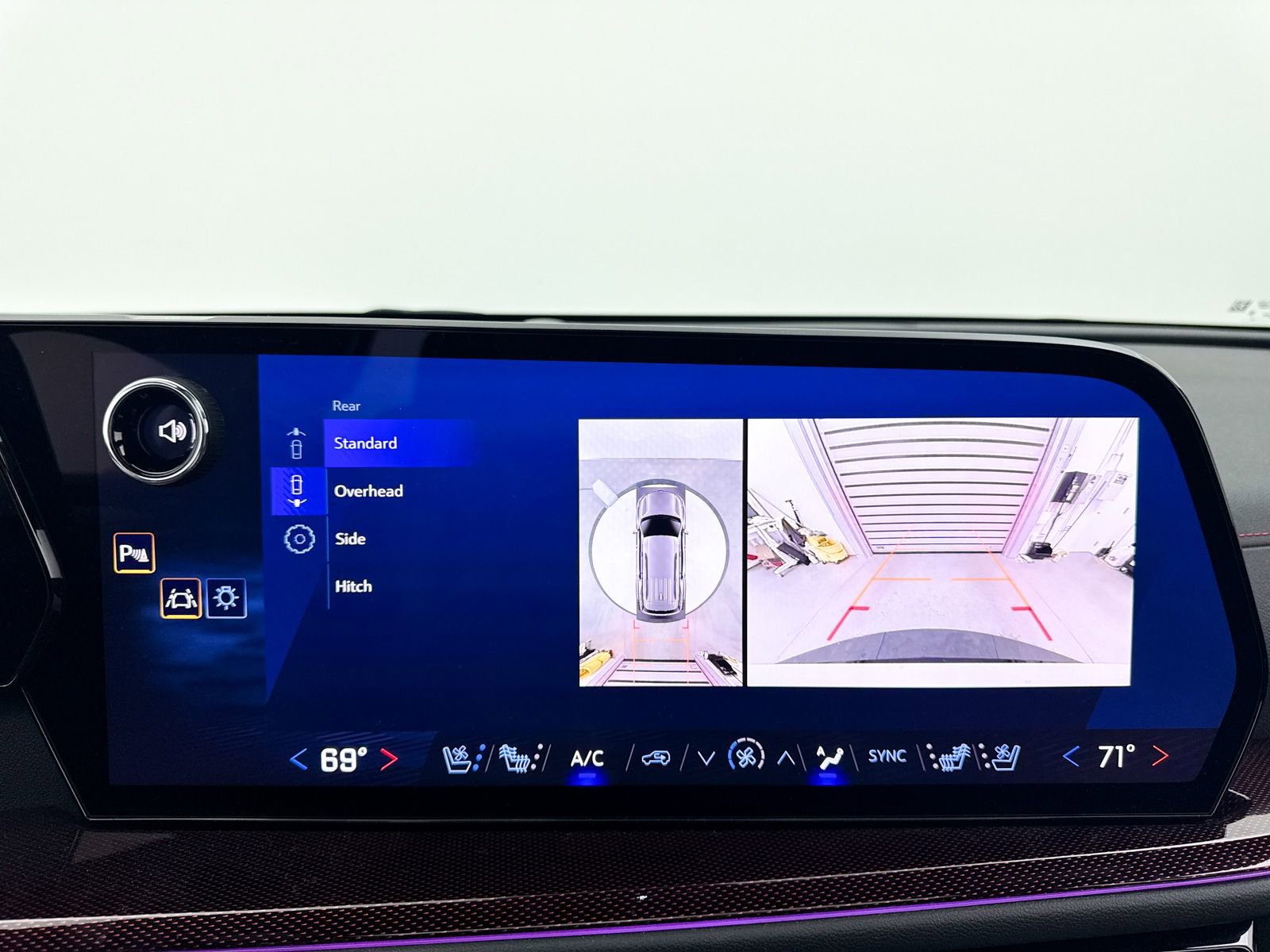 Used 2024 Chevrolet Traverse RS w/ LPO, Floor Liner Package image 13