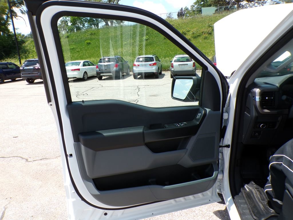 Used 2024 Ford F150 XL RWD image 18