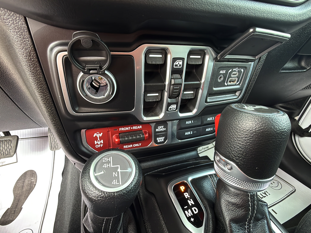 Certified 2026 Jeep Wrangler Unlimited Rubicon AWD/4WD image 28