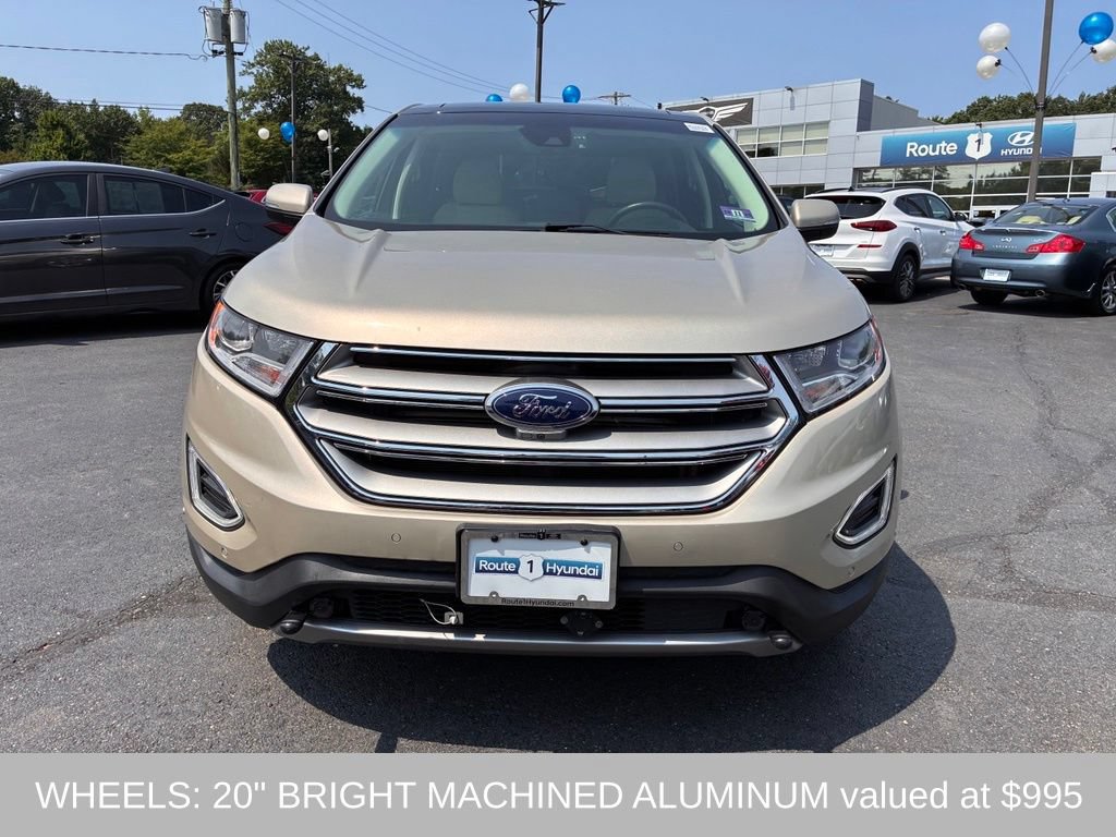 Used 2018 Ford Edge Titanium w/ Equipment Group 302A FWD image 2