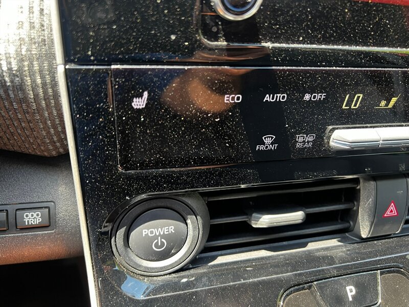 Used 2023 Subaru Solterra AWD image 30