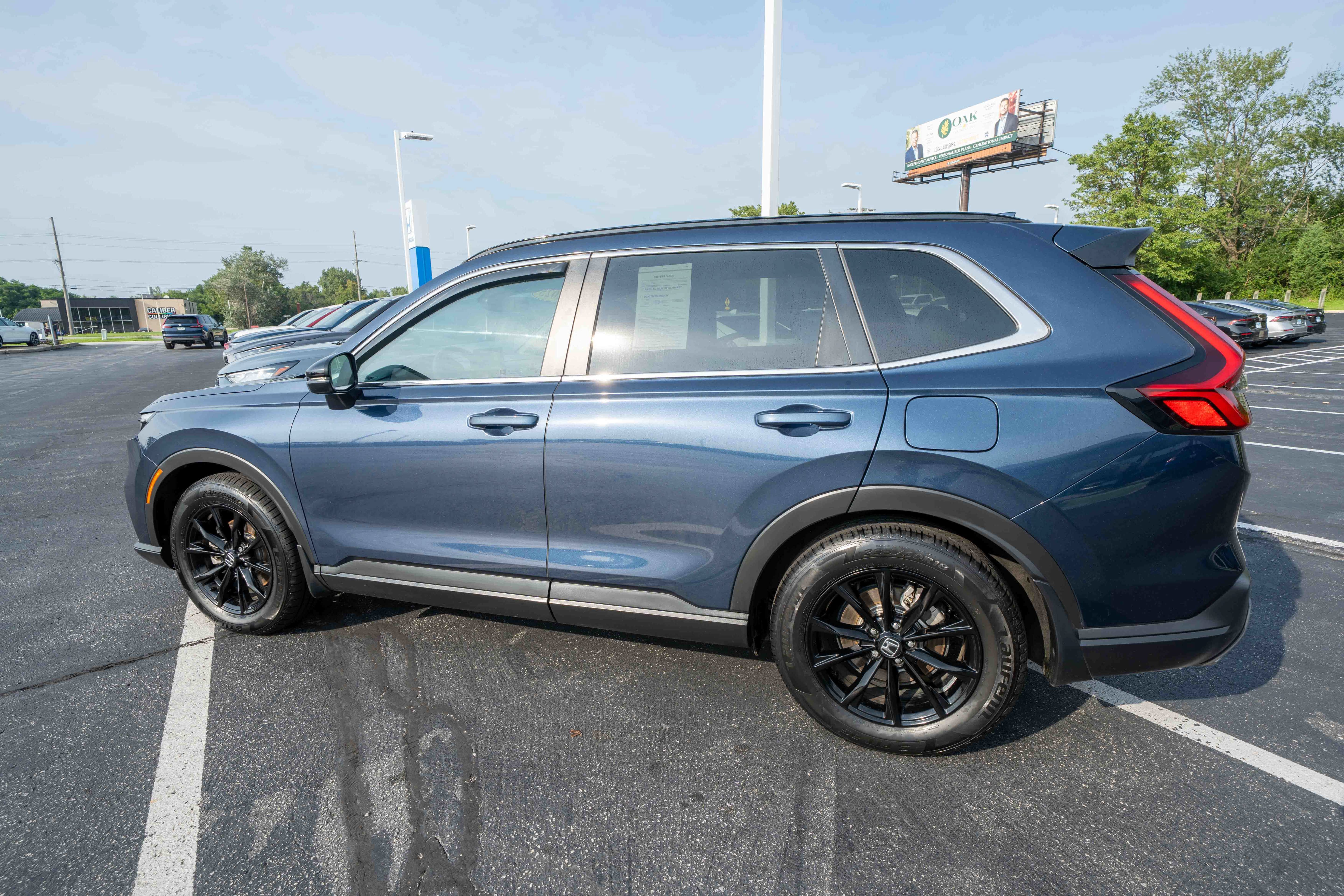 Certified 2025 Honda CR-V Sport-L image 4