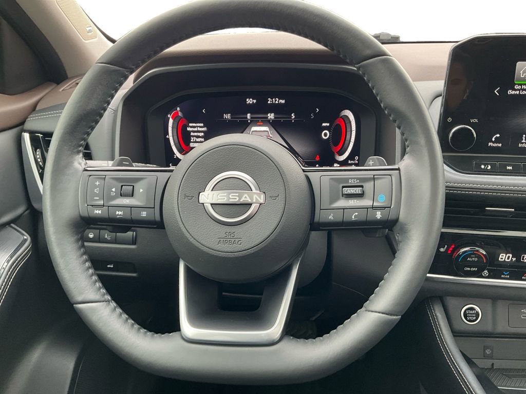 Used 2023 Nissan Rogue Platinum w/ Platinum Premium Package image 16