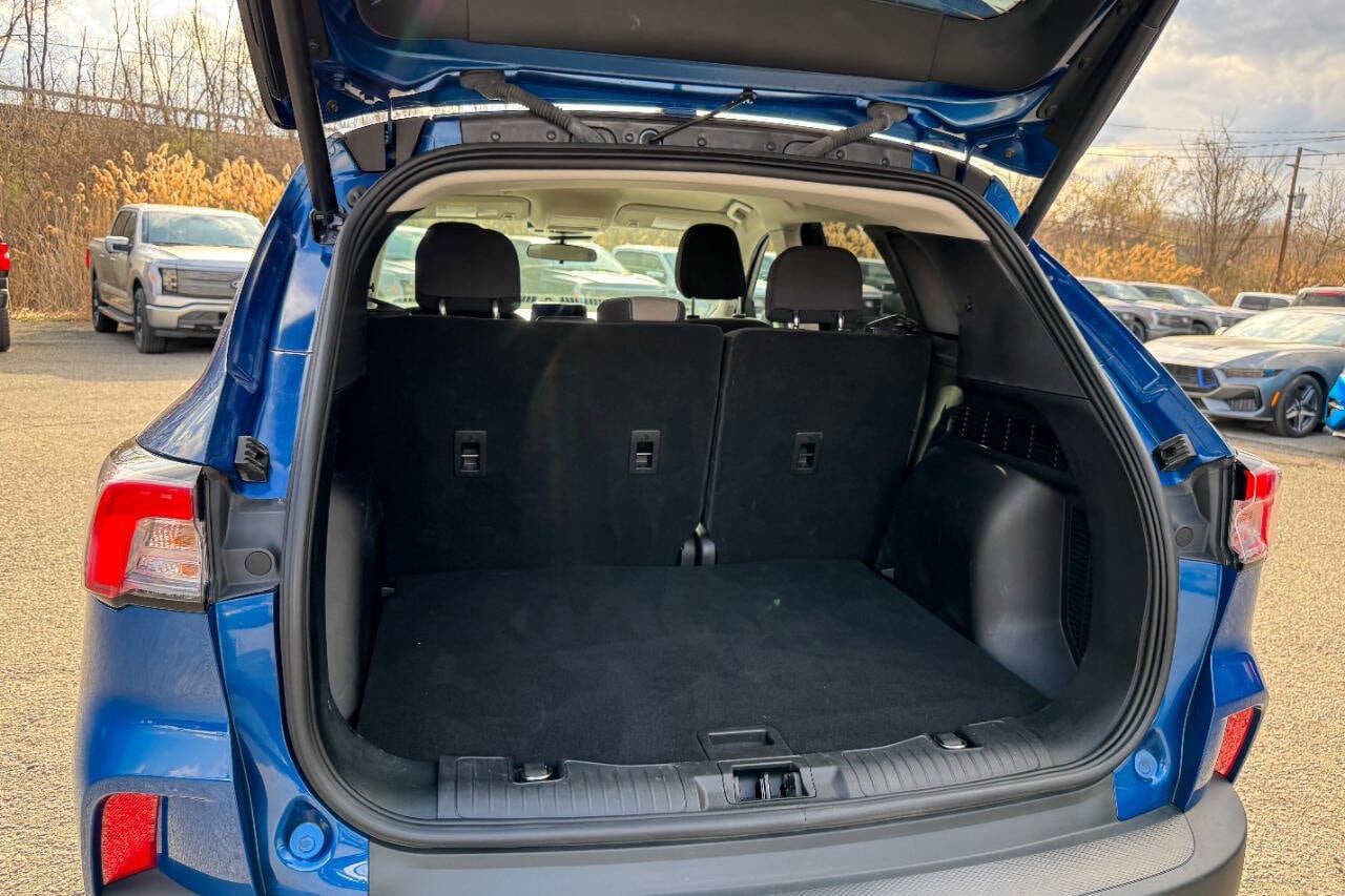 Used 2022 Ford Escape SE w/ Convenience Package AWD/4WD image 17