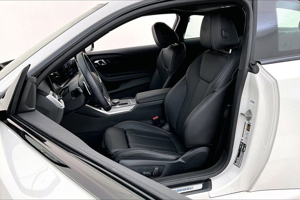 Used 2025 BMW M240i xDrive Coupe image 31