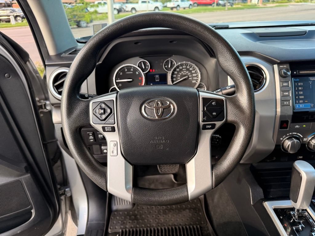 Used 2017 Toyota Tundra SR5 w/ SR5 Upgrade Package RWD image 12