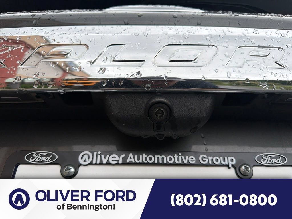 Used 2023 Ford Explorer Limited AWD/4WD image 22