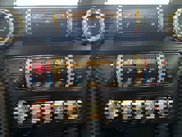 Used 2022 Ford Mustang GT Premium w/ Equipment Group 401A image 18