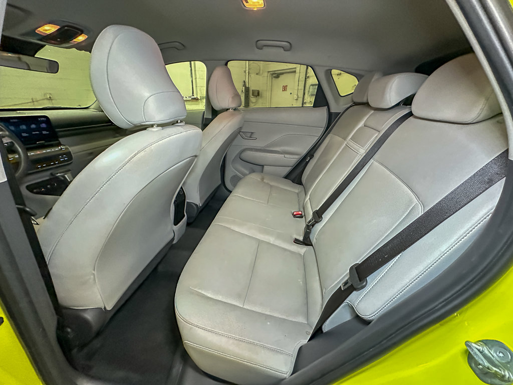 Used 2025 Hyundai Kona SEL AWD/4WD image 23