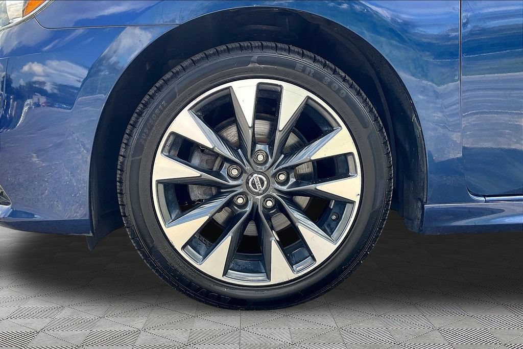 Used 2019 Nissan Sentra SR FWD image 36
