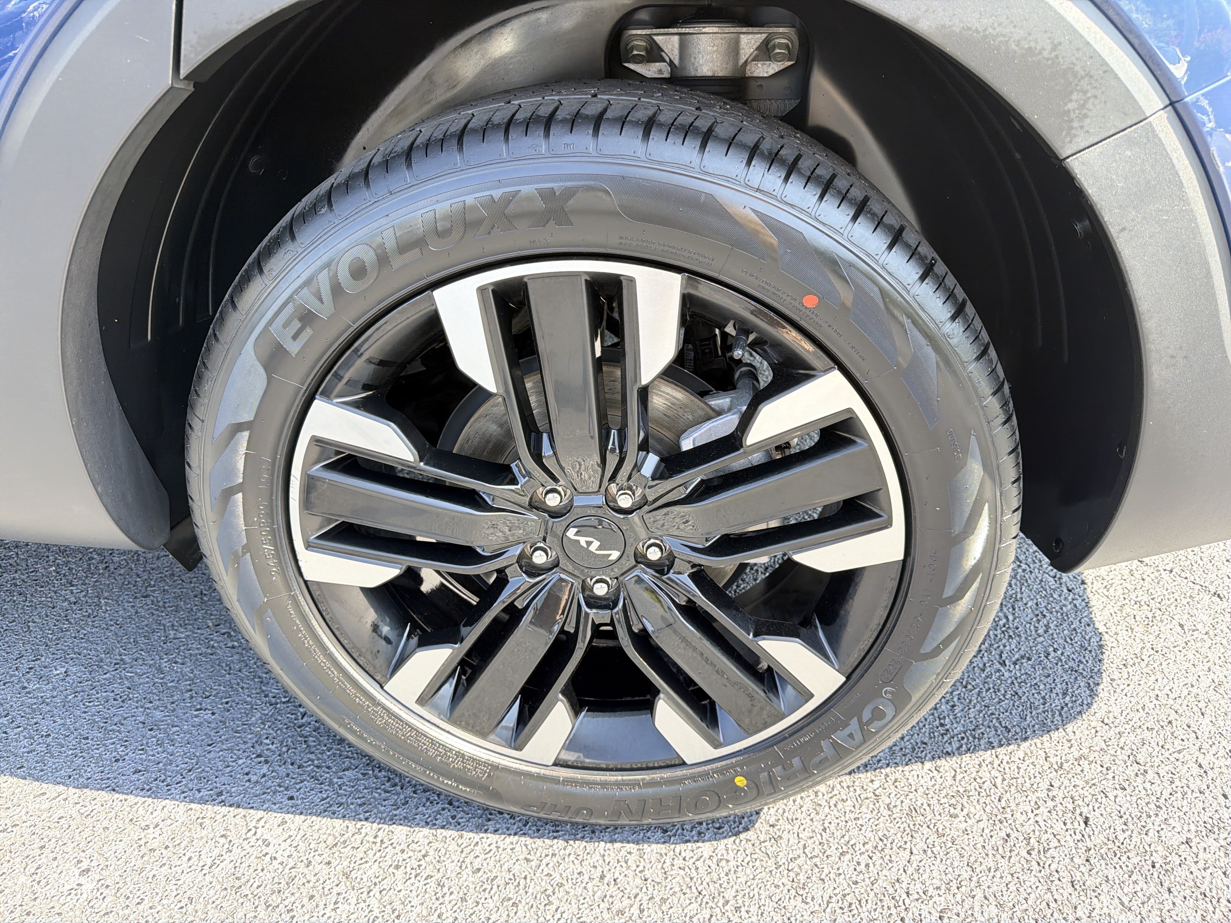 Used 2024 Kia Telluride SX FWD image 32