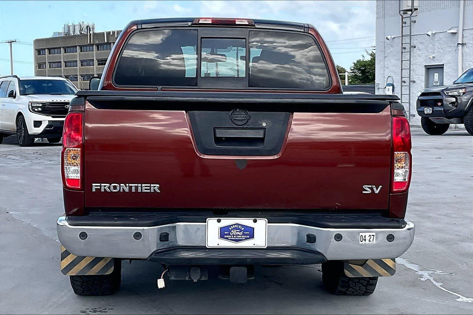 Used 2017 Nissan Frontier SV w/ SV Value Truck Package RWD image 5