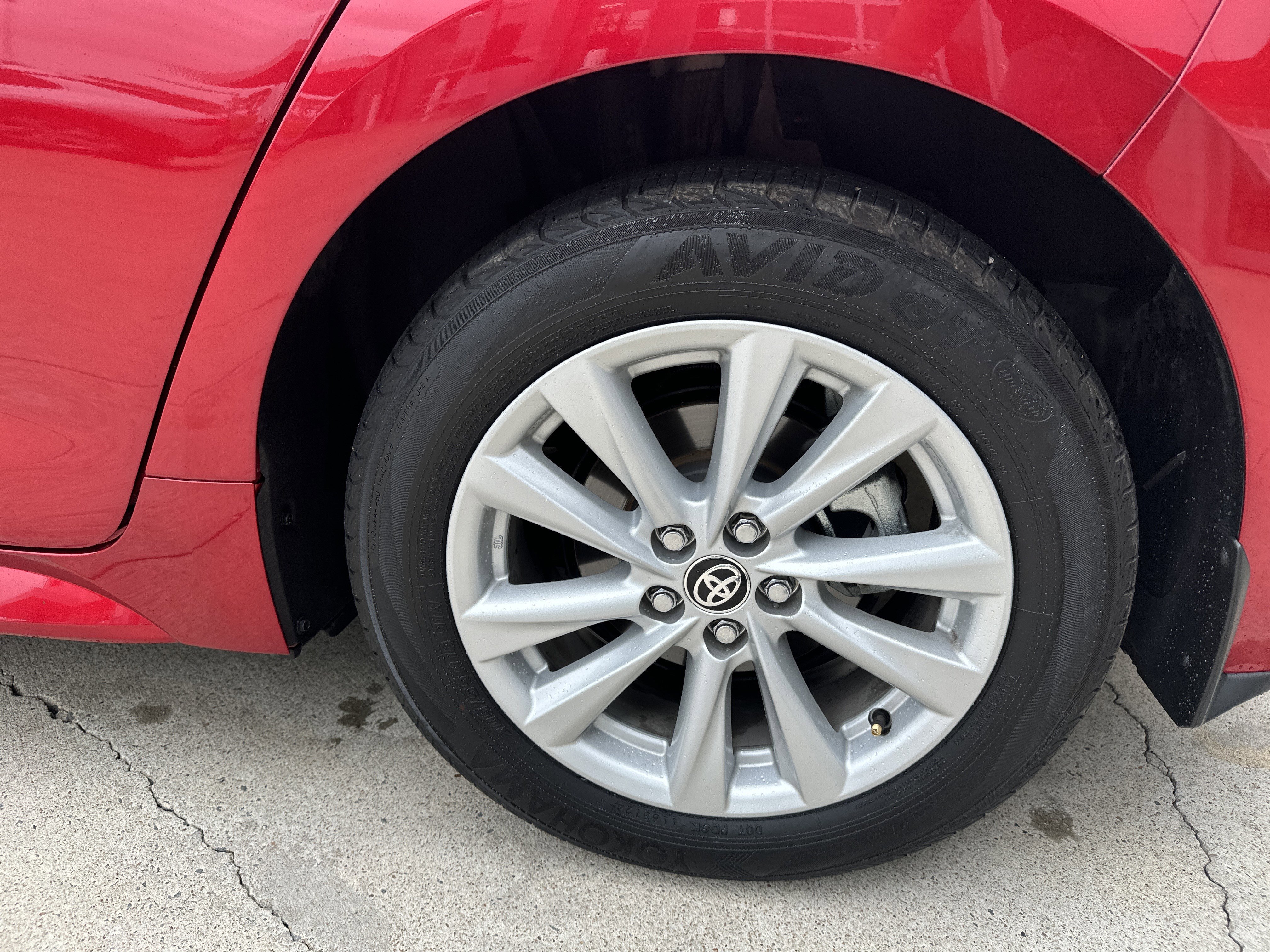 Used 2025 Toyota Corolla SE FWD image 34