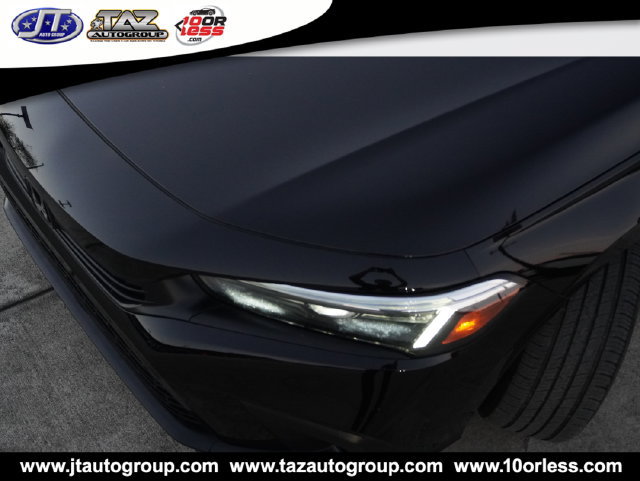 Used 2024 Honda Civic EX image 3