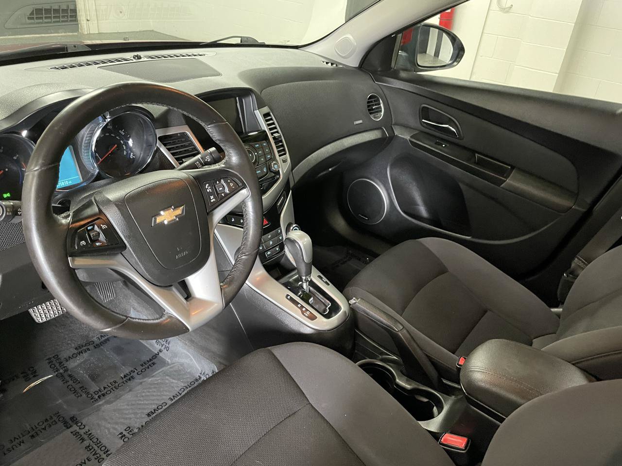 Used 2014 Chevrolet Cruze LT w/ All-Star Edition FWD image 12