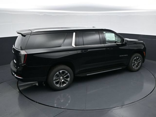 New 2026 Chevrolet Suburban LT w/ Comfort Package AWD/4WD image 41
