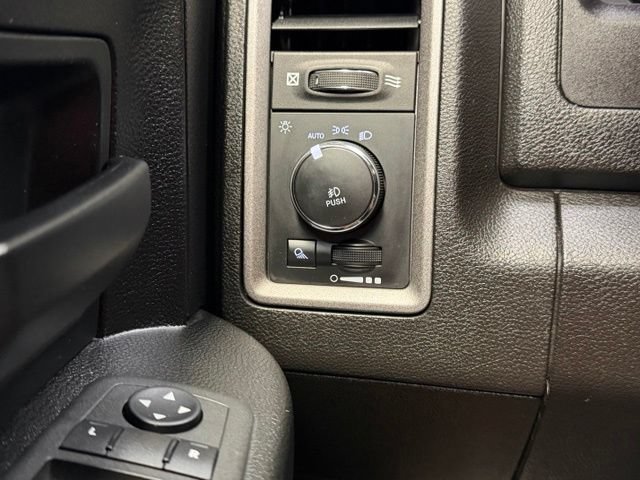 Used 2021 RAM 1500 Express w/ Wheel & Sound Group AWD/4WD image 16