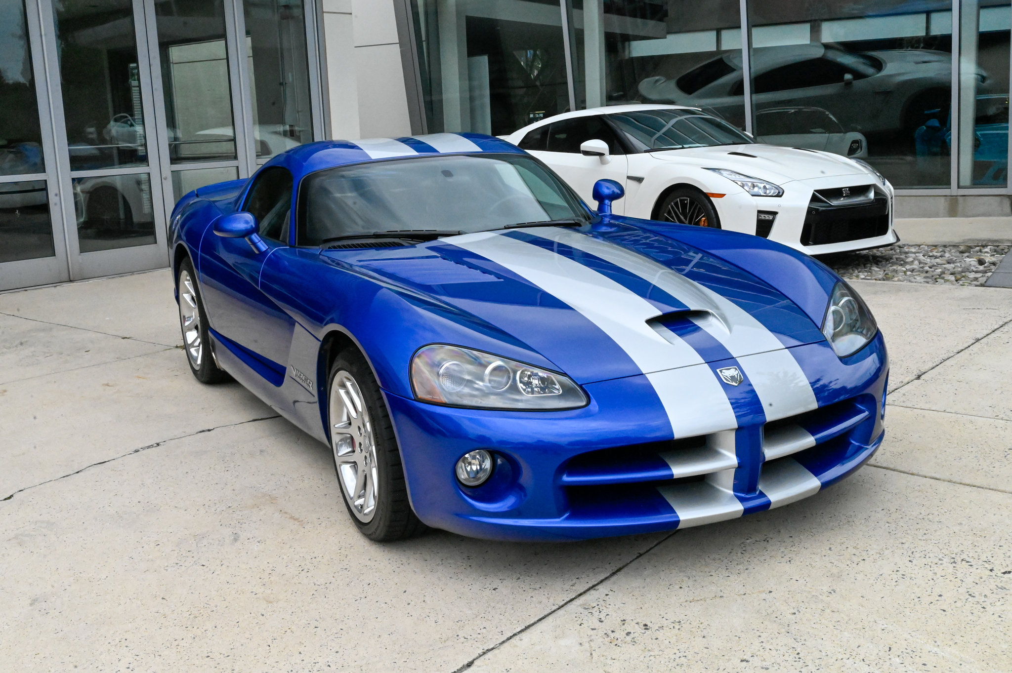 Used 2006 Dodge Viper SRT-10 RWD image 3