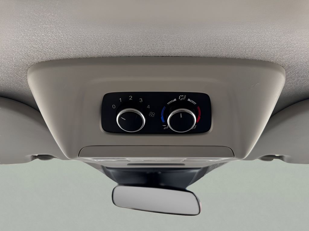 Used 2024 Ford Transit 350 XLT RWD image 11