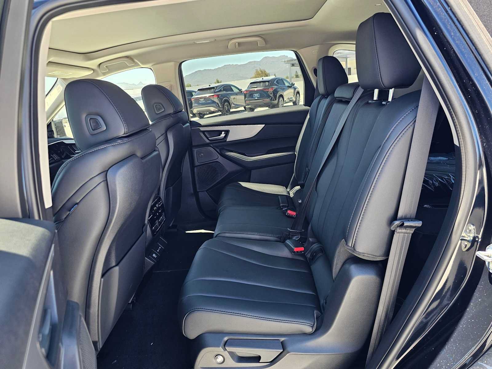 New 2026 Acura MDX FWD image 18